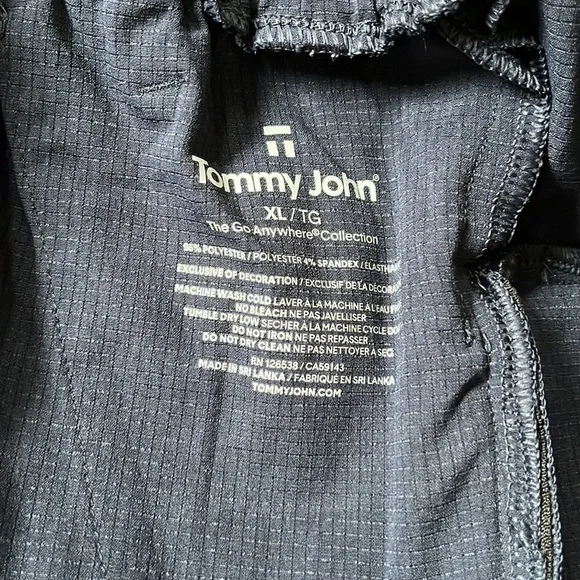 TOMMY JOHN Men’s Airflow Performance Shorts In Parisian Night size XL